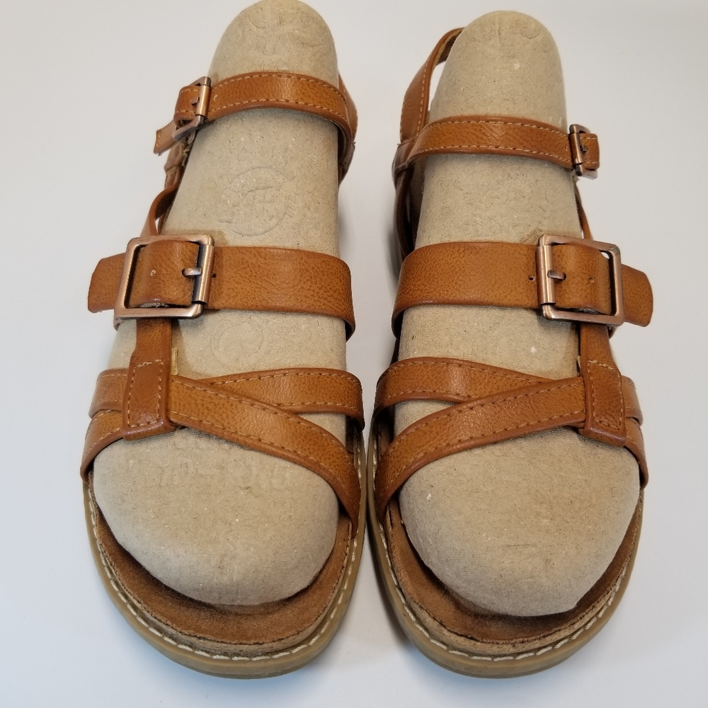 Sophia Taylor Joslyn Womans Size 8 Brown Faux Leather 2 Buckles Heel Sandal